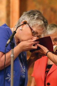 vows-laura-kiss-bible-crop-web