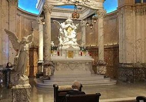 Blessed-Sacrament-Chapel-web