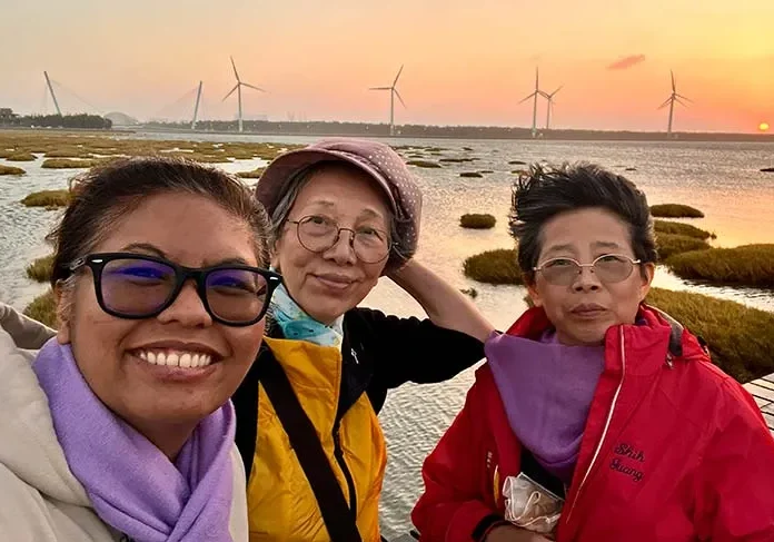Sister Jessica (from left) along with Sister Sophia Chen and Sister Anna Fan chasing sunsets in Taiwan.
