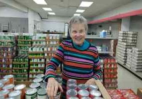 mary-moloney-food-pantry